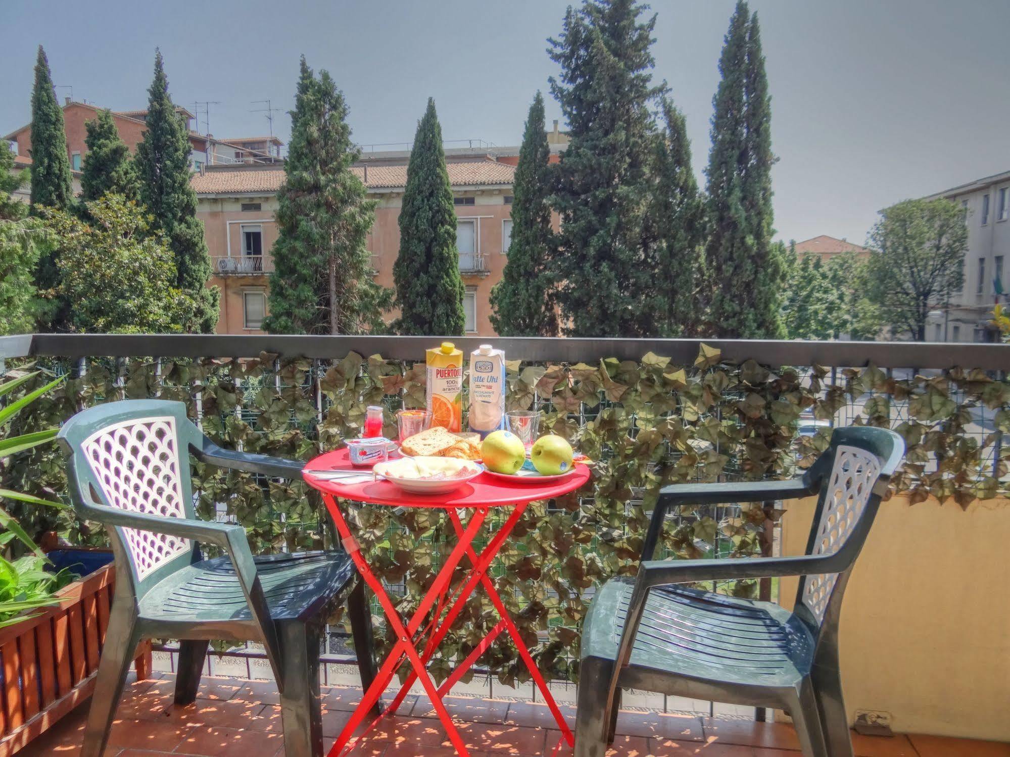 B&B Verona23 Luaran gambar